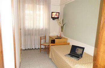 Cristallo Hotel 3*